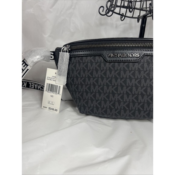 Michael Kors Cooper Mini Logo Belt Bag Black - Picture 3 of 13